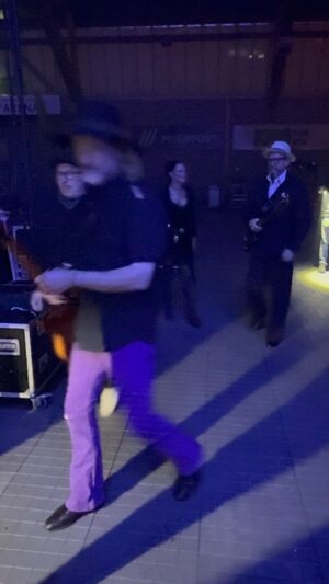 Marie Fredriksson Instagram - Entering the stage in lovely Ålesund, Norway 🎸🎸🇳🇴🇳🇴 Video by Åsa🎈