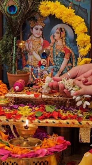 Marina Abraham Instagram - Our Daughter’s 1st Krishna Janmashtami 🌟
A Little Miracle , a Divine Blessing 😇

Happy Krishna Janmashtami 🥰💫

#krishnajanmashtami  #babygirl #teiarasahni #festival #2025 #trendingnow