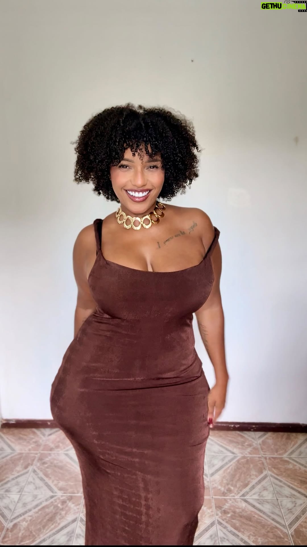Marina Gregory - 1.8K Likes - @fashionnovacurve 
SHOP CYBER MONDAY: 50-99% off everything! 😍

🔎 Madison Crochet Maxi Dress - Size L 
🔎 Kay Slinky Maxi Dress - XL 
🔎 Karol Backleess Mesh Maxi Dress - XL