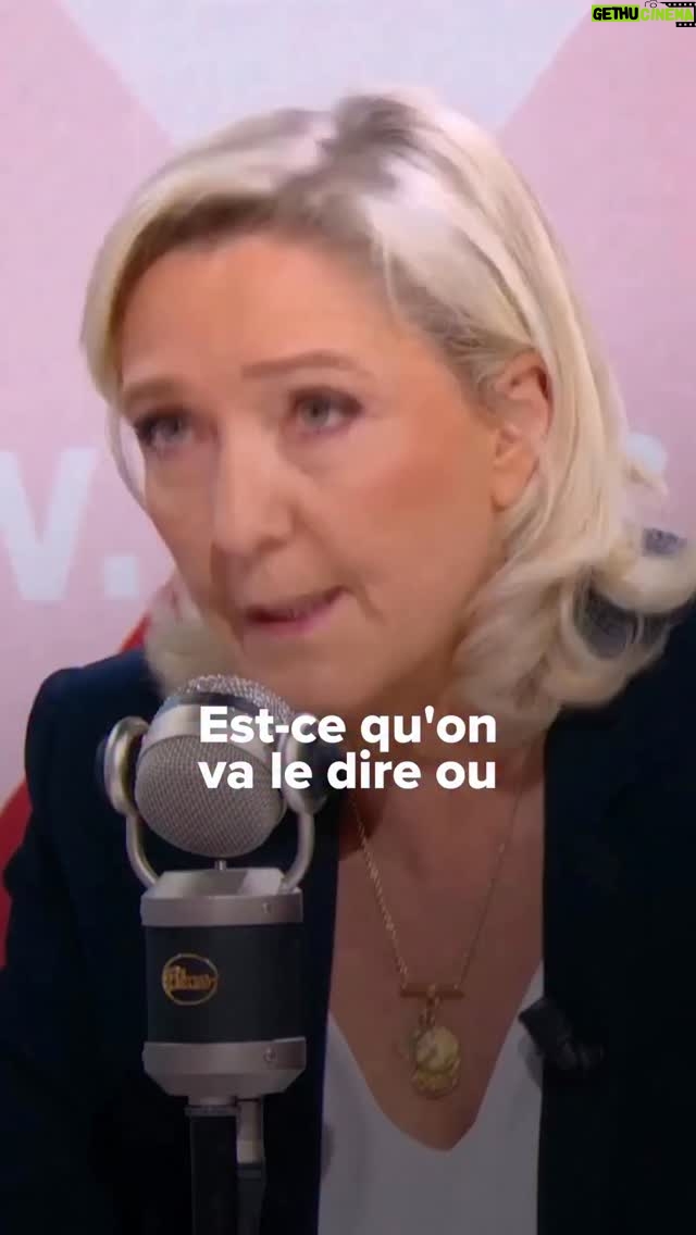 Marine Le Pen - 50.9K Likes - Depuis trente ans, l’extrême-gauche empêche la tenue de conférences de presse par la violence, perturbe des meetings... Il faut leur demander des comptes maintenant.

La violence en politique - comme la justification et l’acceptation de cette violence - est inacceptable.