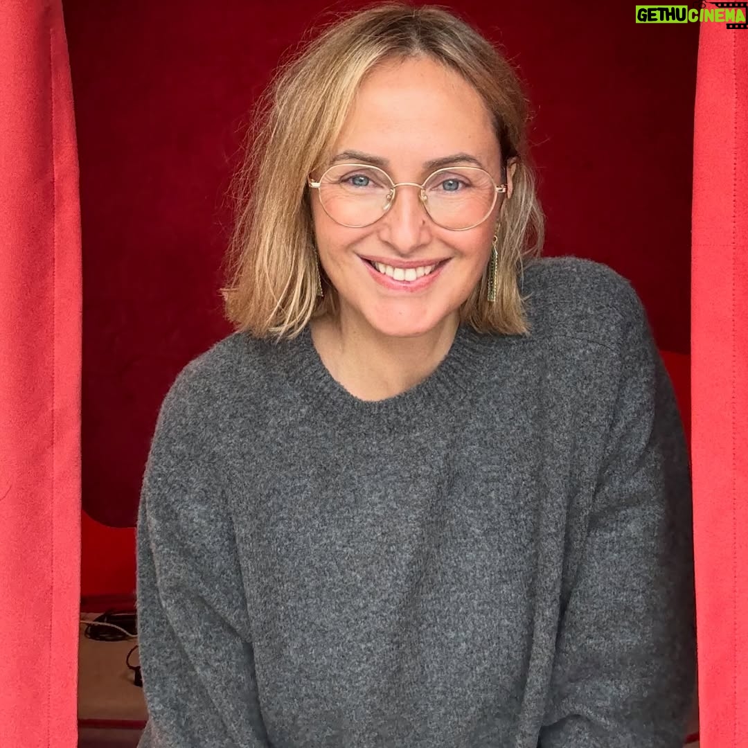 Marisa Cruz - 4.1K Likes - Começa a contagem decrescente ⏳ para deixarmos 2025. 
Termino este ano da melhor forma ❤️e com muita fé em 2026🧿💫