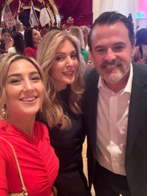 Marla Maples Instagram - @placeofhope is transforming lives by supporting foster kids and fighting human trafficking, so that children can experience a safe and loving home, and a future that they deserve. ❤️ I was in foster care from 16-17 years old and it was one of the best things that ever happened to me. To be in a stable, healthy and loving household with stable parents can be the most healing and life changing thing to happen to a child. 

🎄✨ This holiday season, if you are able to and looking for somewhere to donate, please consider this foundation to help bring hope to the kids that need it most. Give before December 31 to have your gift matched dollar-for-dollar.
Donate today: placeofhope.com/donate 

The Florida Attorney General, James Uthmeier, who spoke at this holiday fundraiser, shared that this year alone 300 children were rescued and 1,200 predators brought to justice—thanks in part to Place of Hope and the support of the @timtebowfoundation 💛 

#placeofhope #givehope #fostercare #timtebowfoundation #fostercareawareness #fosterchildren #endhumantrafficking #humantrafficking #christmasgiving #maralago #charitablegiving