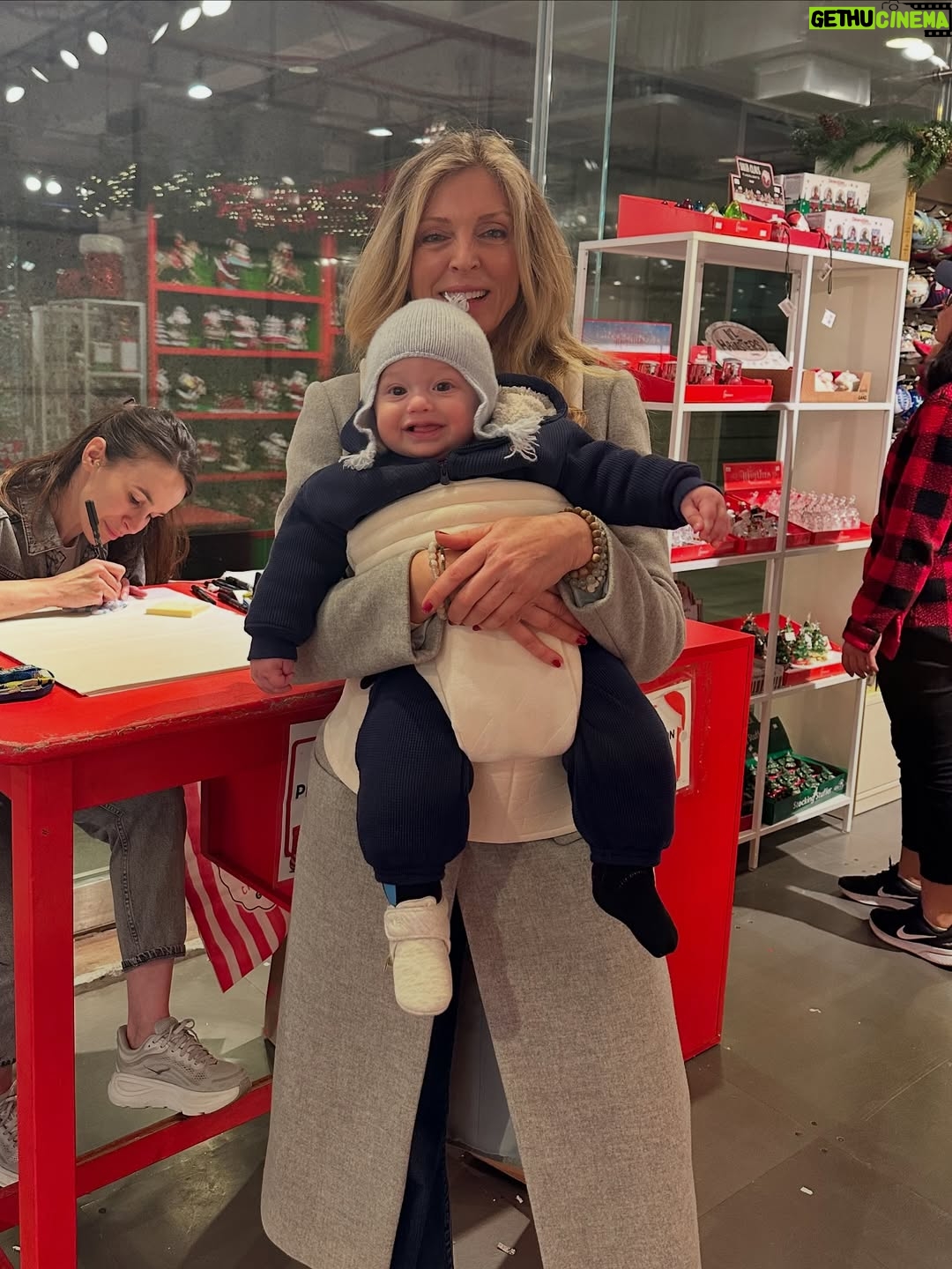 Marla Maples - 10.3K Likes - Nothing sweeter than giggles and a surprise visit from Santa as we get ready for Alexander’s first Christmas.
I may have been protective when Santa snuck up behind us… 
but look how precious he is, welcoming this dear Santa  with that open little heart & purest joy. 🎅🏼✨