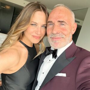 Martina Klein Instagram - ¡Que la vida nos siga regalando momentos como estos! Feliz cumple amor, @martinakleinpro ❤️!
Pd: mi vida no quiero ser indiscreto y decir tu edad, solo te recuerdo que entre los dos ya sumamos 100 años 🤓