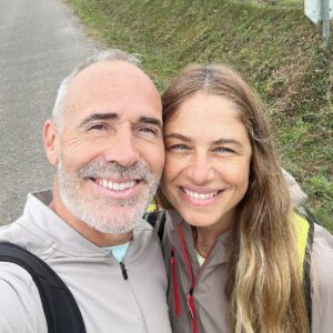 Martina Klein Instagram - ¡Que la vida nos siga regalando momentos como estos! Feliz cumple amor, @martinakleinpro ❤️!
Pd: mi vida no quiero ser indiscreto y decir tu edad, solo te recuerdo que entre los dos ya sumamos 100 años 🤓