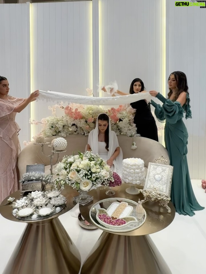 Marwa Karam - 9.4K Likes - Im not crying you are 🥺♥️
Photos by @georgehelou_ 
Dressed by @zeenazaki 
Jewlery @sartorogeneve 
Makeup @nahed_makeupartist 
Hair @hairbymousa