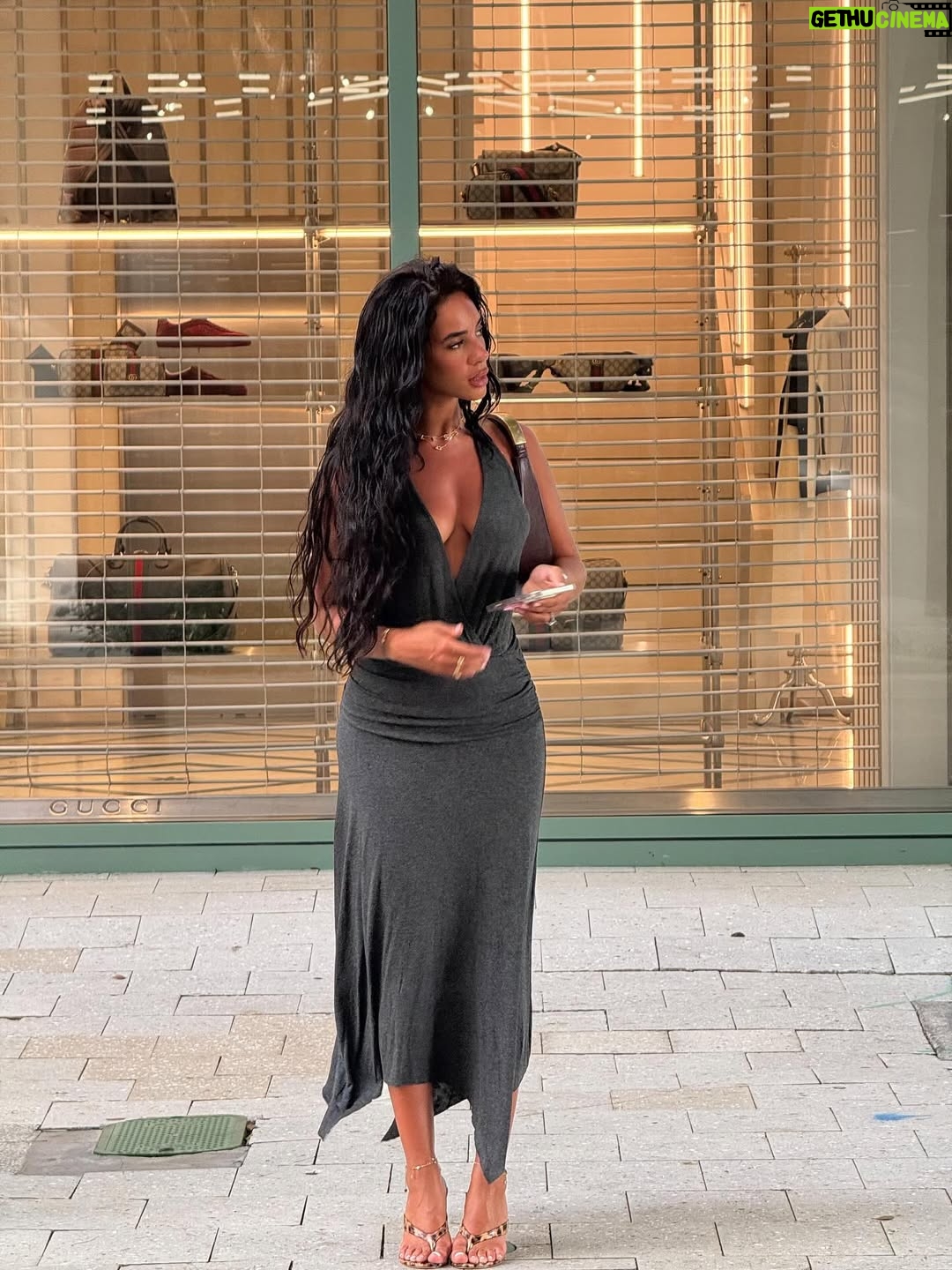Marwa Merazka - 40.2K Likes - my city of heart, Miami <33