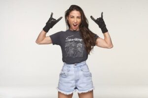 Mary Padian Instagram - Strong, scrappy and ready to dig for some treasures! Big love to my friend & photographer extraordinaire @jennifer_ostrom for capturing these shots 🤍  #thrift #marysfinds #santana #vintage #cool #bossbabe #reseller #style