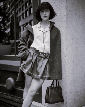 May Calamawy Instagram - Effortless sophistication meets contemporary edge – Egyptian-Palestinian actress #MayCalamawy brings Prada’s Galleria bag to life in a series of sleek, scene-stealing looks. Swipe through for a masterclass in modern elegance, and tap the link in bio for more.

تجمع الممثلة المصرية الفلسطينية مي القلماوي بين الأناقة الحديثة والجاذبية الملفتة، لتضع بصمتها الخاصة على حقيبة Galleria من Prada من خلال مجموعة من الإطلالات المفعمة بالرقي. اسحبوا الشاشة لمشاهدة الصور والاستمتاع بالأناقة العصرية، وانقروا على الرابط في البايو لمزيد من الإلهام.

#PresentedBy: @prada

Photography: @matteaston
Styling: @natasharoyt
Make-up: @tuddynana
Hair: @pasqualeferrantehair
Nails: @sonyameesh
Creative Ideation & Production: @worldofzora
Local production: @feteproduction