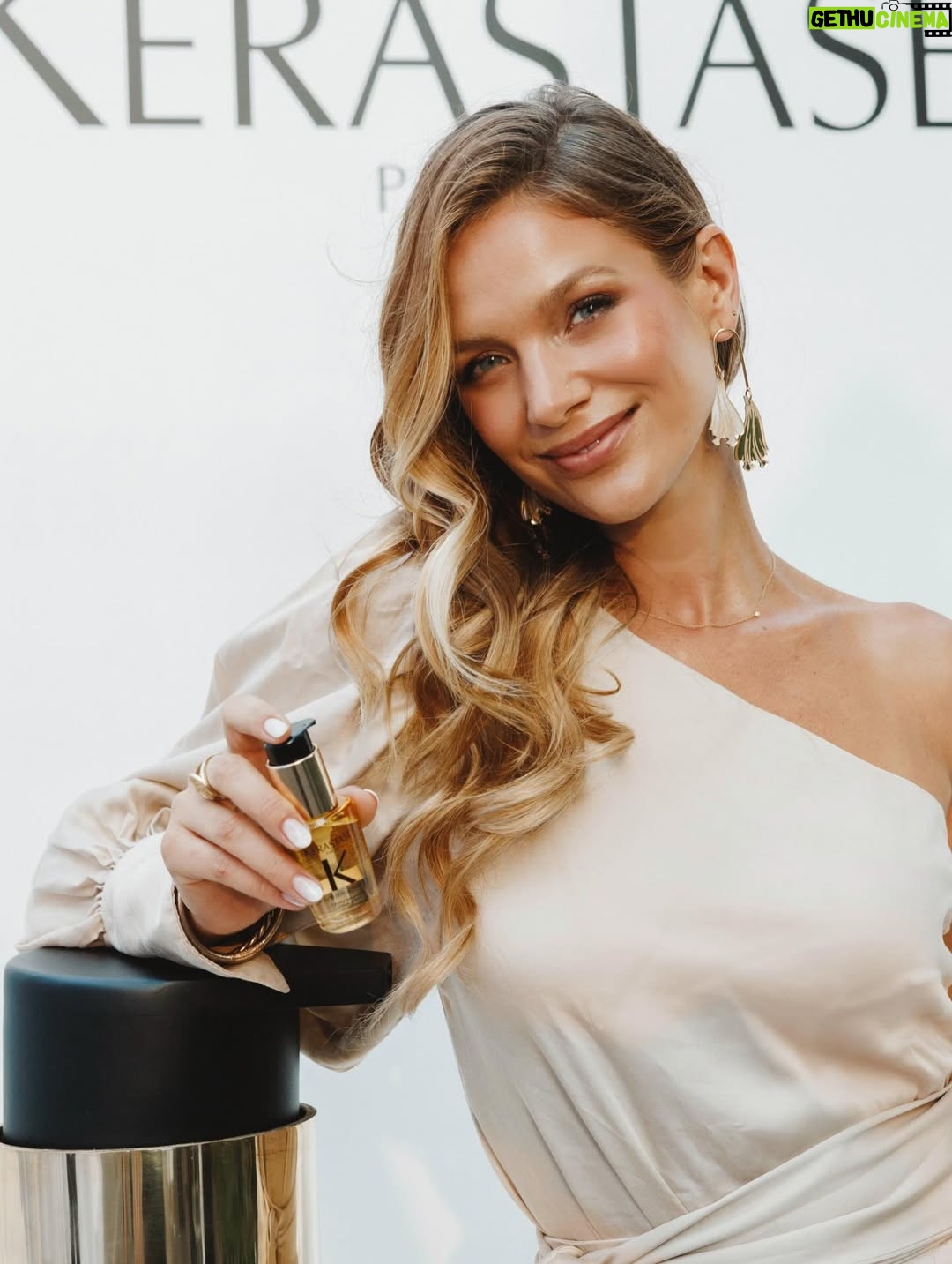 Mayte Rodríguez - 545 Likes - Una noche llena de brillo ✨ talentos y belleza, nuestro cabello es el marco de nuestra cara, nos sirve para interpretar como nos sentimos, y siempre jugar. Gracias @kerastase_official por una noche inolvidable.  #Kerastase
#KerastaseChile #KerastaseClub ✨