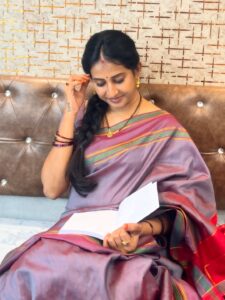 Meena Vasu Instagram -