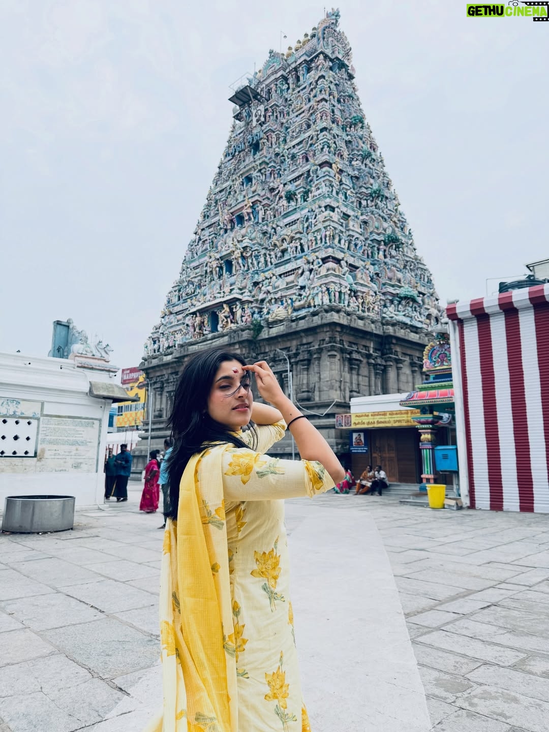 Meenakshi Dinesh - 83.2K Likes - No better way to start a Sunday in Chennai!