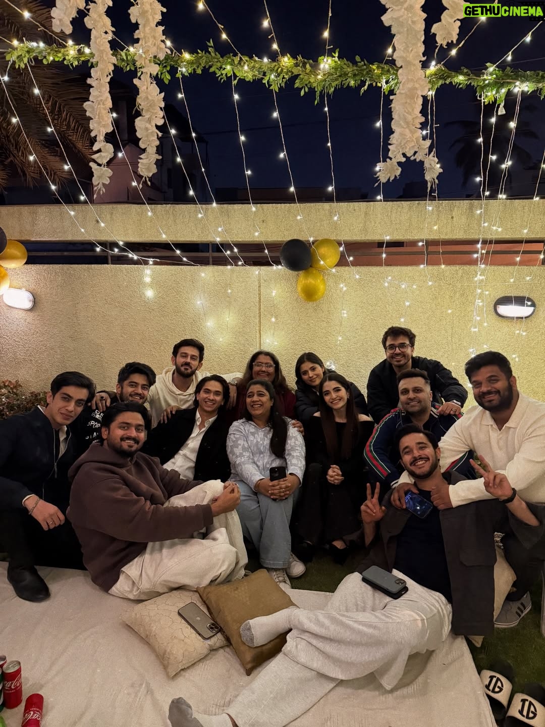 Meerub Ali - 119.1K Likes - my friends surprised me by hosting a graduation party for me. i’m blessed. Alhamdulillah. I love you guys. In other news, SHE GRADUATED LAW SCHOOL!!!