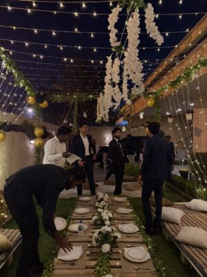 Meerub Ali Instagram - my friends surprised me by hosting a graduation party for me. i’m blessed. Alhamdulillah. I love you guys. In other news, SHE GRADUATED LAW SCHOOL!!!