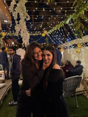 Meerub Ali Instagram - my friends surprised me by hosting a graduation party for me. i’m blessed. Alhamdulillah. I love you guys. In other news, SHE GRADUATED LAW SCHOOL!!!