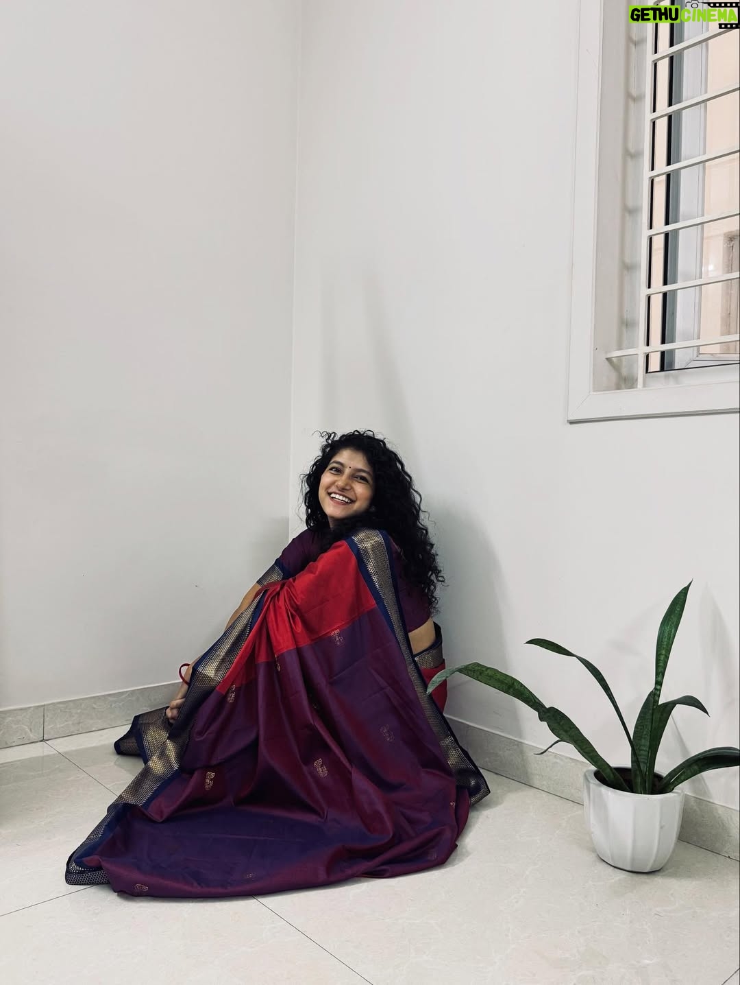 Meetha Raghunath - 89K Likes - 29.

🌺