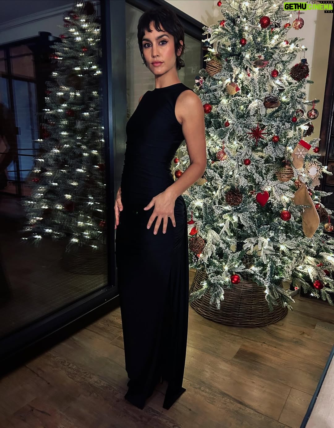 Megan Montaner - 12.2K Likes - Esto pasó anoche ✨

Premiere #PAPELES, una película de @arturomontenegro 

Ojalá os guste ❤️

5 de diciembre en cines