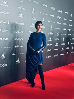 Megan Montaner Instagram - Maravillosa noche en los premios @instylespain. ✨💫Enhorabuena a todos los premiados! ❤️🥂
#premiosinstyleenserie 

@rabatjewellery 
@diorbeauty 
@ikasanchezfr 
@sportmax
@luisonofreofficial 
@joseherrerastylist 
@samsanz 
@albertocerdan_ac 
@agenciayoloviprimero 
 
 ❤️‍🔥❤️‍🔥❤️‍🔥