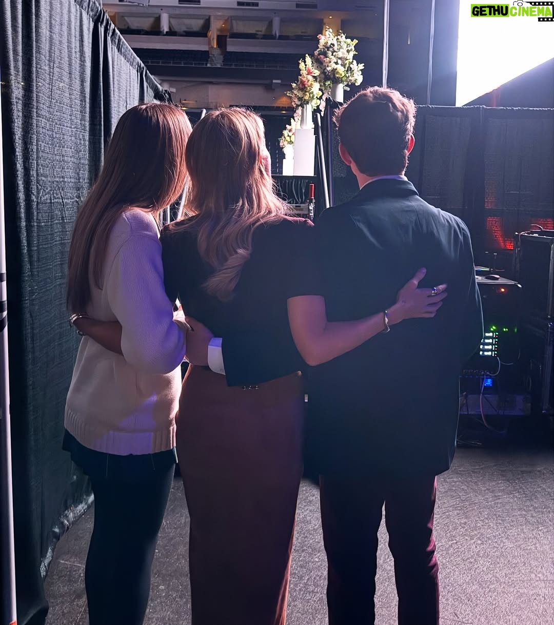 Megyn Kelly - 31.6K Likes - Backstage with two of my kids Yardley and Yates, just before going on stage for our Megyn Kelly Live show in Duluth, GA. Excited to bring you this one.