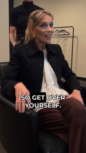Megyn Kelly Instagram - Backstage in Anaheim, California, @megynkelly and @maureen_callahan_writer talk about Michelle Obama’s racism and how she can’t stand white people. Subscribe and watch the FULL show at the link in our bio. 

#megynkellyshow