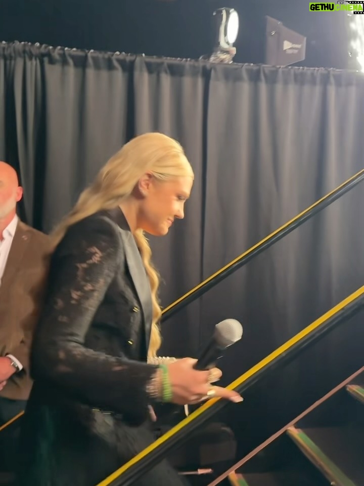 Megyn Kelly - 33K Likes - What an incredible night. I’m really looking forward to bringing you this show tomorrow, but for now, here’s a sneak peek!
