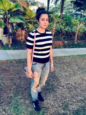 Meher Vij Instagram - 💟