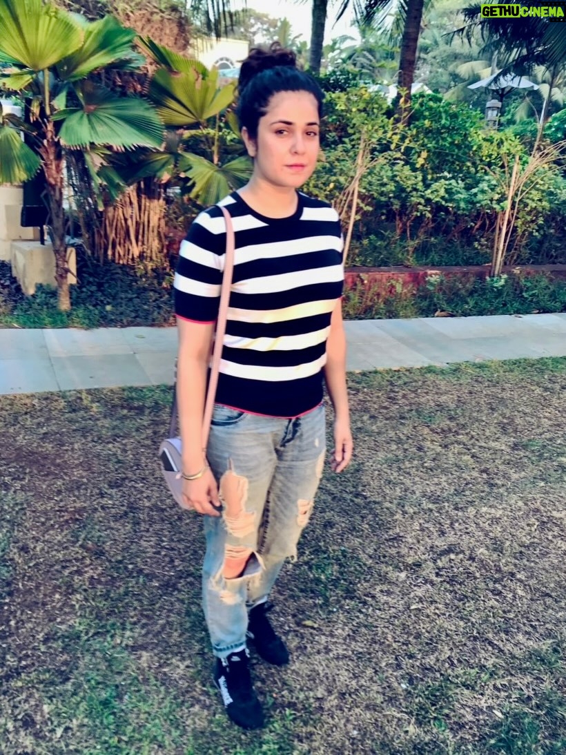 Meher Vij - 7.9K Likes - 💟