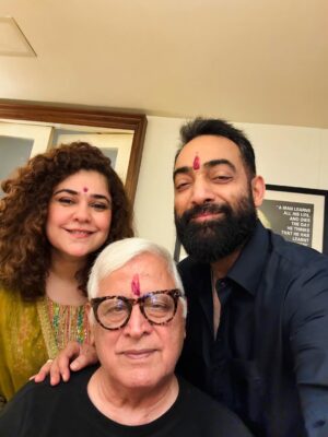 Meher Vij Instagram - Dipawali ki bahot bahot shubhkamnayein 🪔  #peaceinyourlife #loveinyourheart #creationinyourhead #manavvij