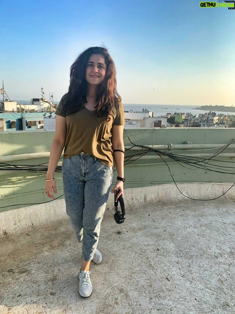 Meher Vij - 7K Likes - 