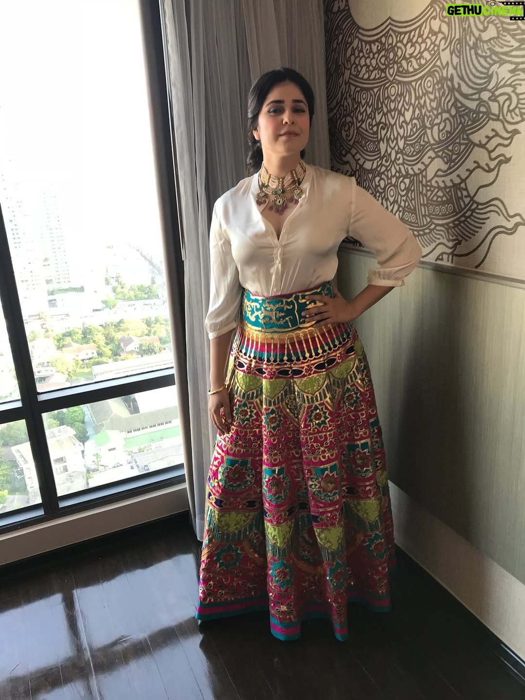Meher Vij - 7K Likes - 