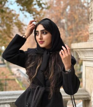 Melika Shaban Instagram - 🍂⏳ #introduceyourself #me #thisisme #aboutme #mystory #reallife #lifestyleblogger