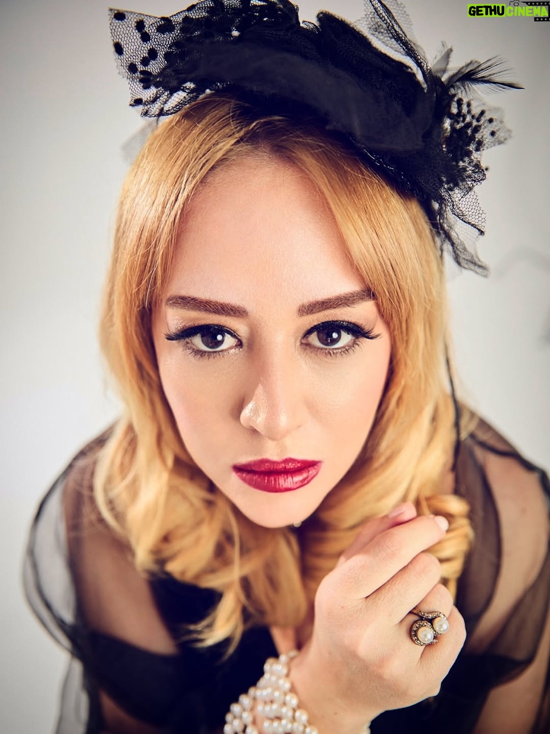 Melisa Doğu - 2.8K Likes - 🎷How Are You Gonna Be A Revolutionary If You’re Such A Traditionalist? 📸 #lalaland @volkanhicyilmazphotograpy 👱‍♀️💄 @makeupbydidemyigit