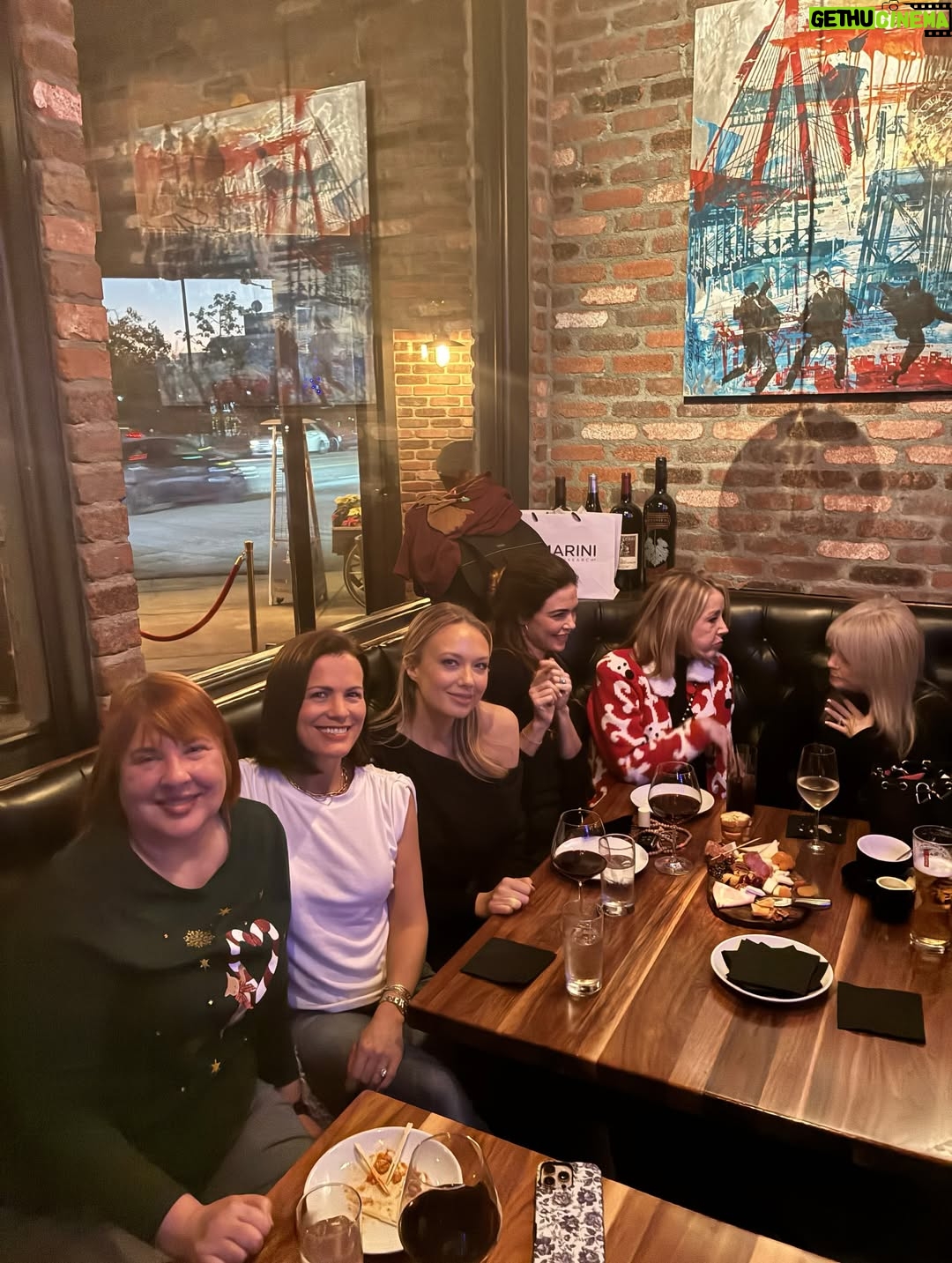 Melissa Ordway - 8.5K Likes - When your coworkers are actually your friends ❤️ The @youngandrestlesscbs holiday party was the best time — so much fun celebrating the holiday season! So grateful for this cast, this crew, and the friendships that make work feel like home 💕 Feeling very lucky 🎄✨

#HolidayParty
#christmasvibes 
#holidaycheer 
#yr