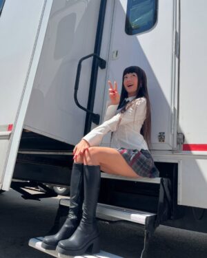 Miku Martineau Instagram - bts from the first few days of filming BET @netflixca thank you guys so much for the support and love for our show! 🥹♥️
