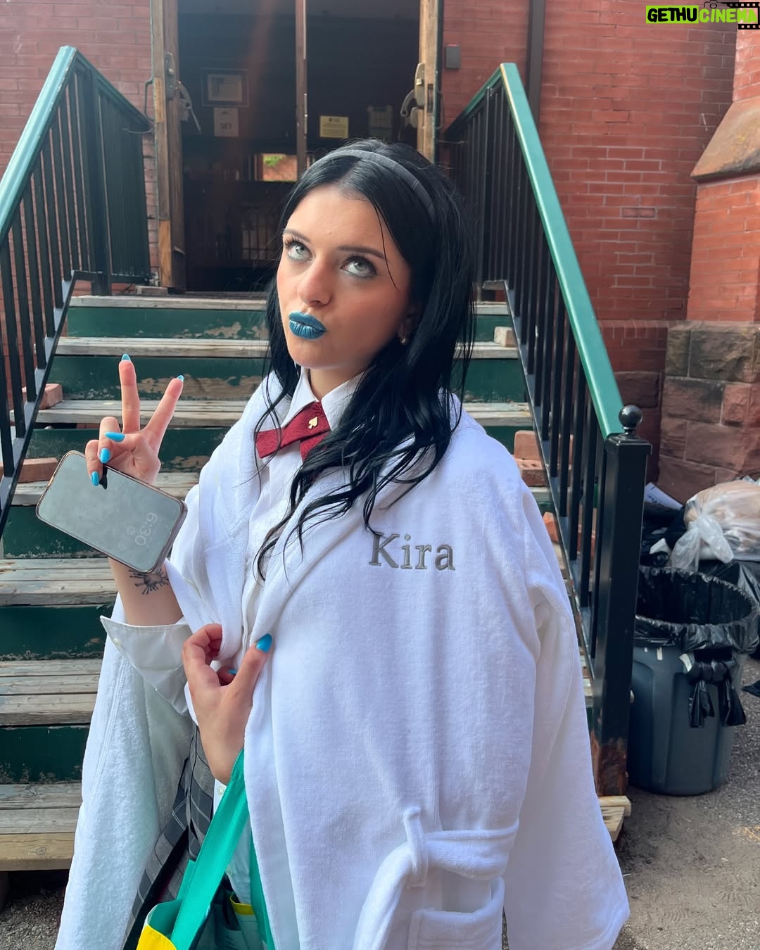 Miku Martineau - 250.6K Likes - bts from the first few days of filming BET @netflixca thank you guys so much for the support and love for our show! 🥹♥️