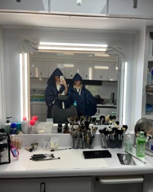 Miku Martineau Instagram - bts from the first few days of filming BET @netflixca thank you guys so much for the support and love for our show! 🥹♥️