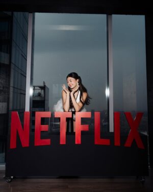 Miku Martineau Instagram - a few hours left and BET is released GLOBALLY on @netflix 😭♥️