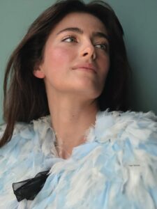 Actress Millie Brady HD Photos and Wallpapers July 2025