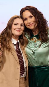 Actress Minnie Driver HD Photos and Wallpapers December 2025