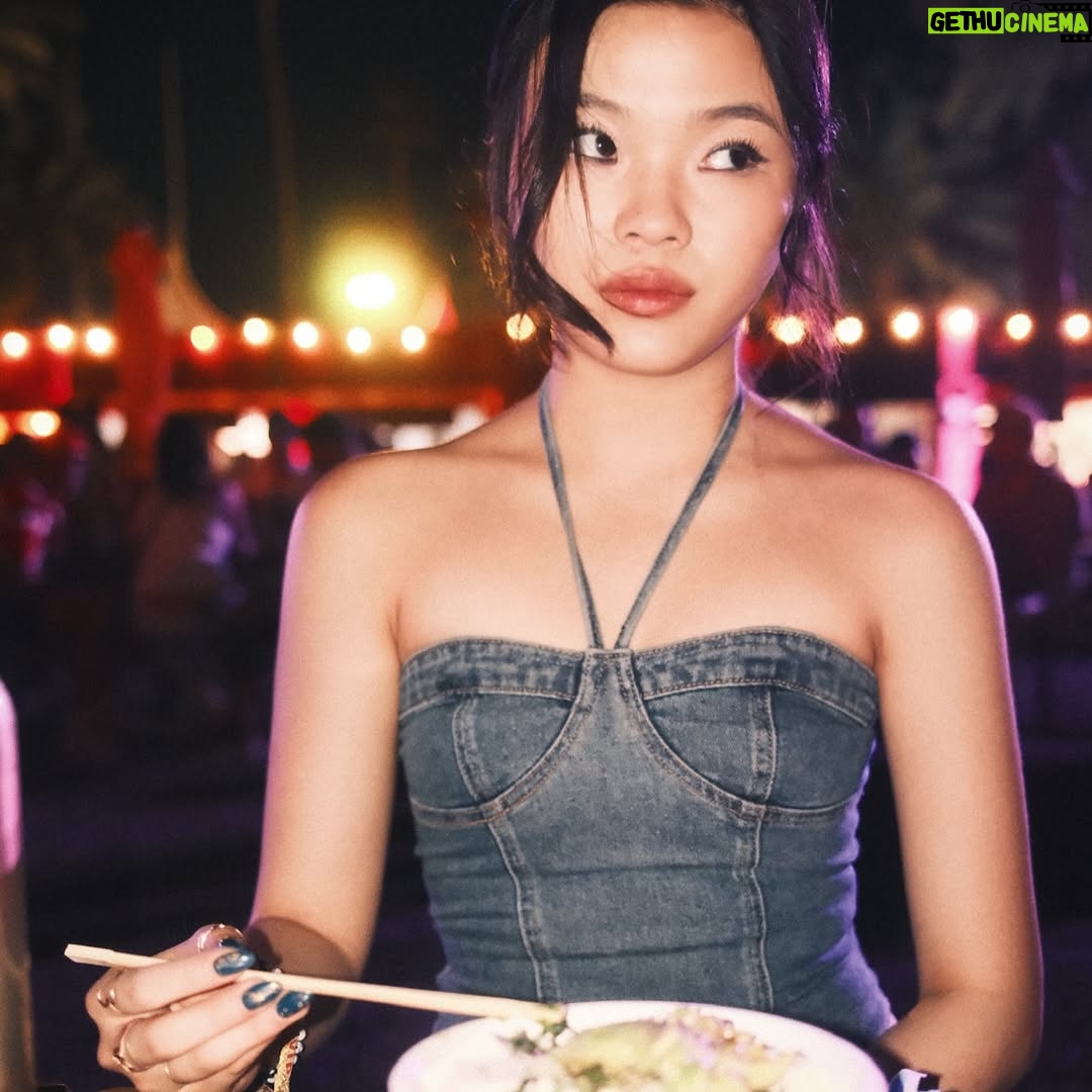 Miya Cech - 11.9K Likes - bb girl’s first coachella! w/ my fav photographer 📷😉🎡🎶
