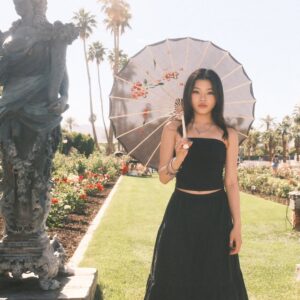 Miya Cech Instagram - bb girl’s first coachella! w/ my fav photographer 📷😉🎡🎶