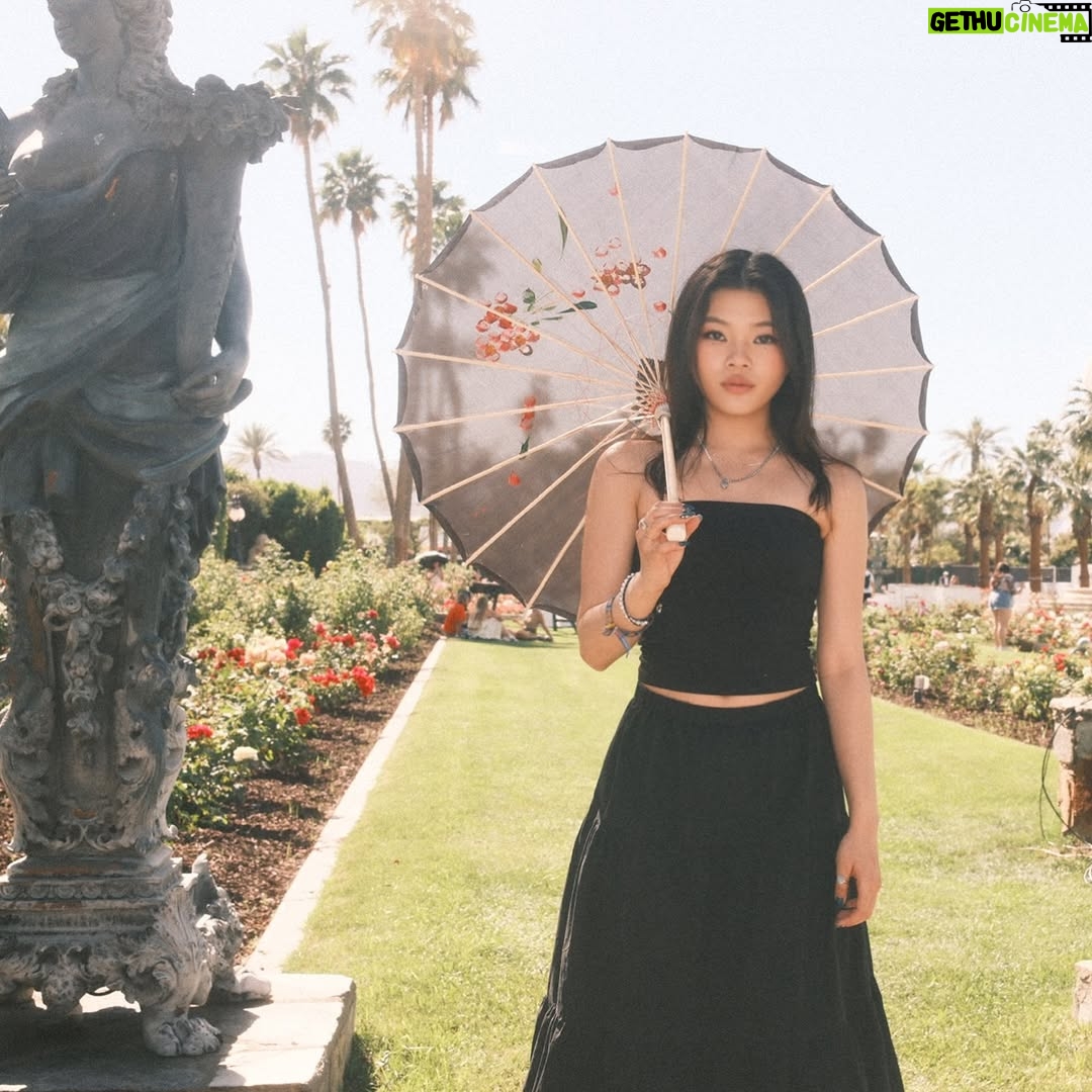 Miya Cech - 11.9K Likes - bb girl’s first coachella! w/ my fav photographer 📷😉🎡🎶
