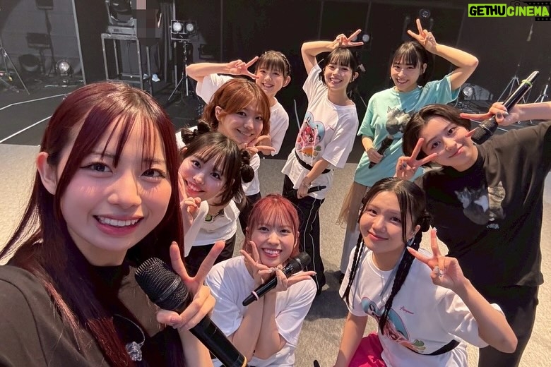 Moe Kamikokuryo - 39.3K Likes - ⁡
⁡
2025年6月18日。
アンジュルムを卒業しました🌸
約9年半ずーっとアンジュルムが大好きでした！
⁡
これからもアンジュのお先はまっキラだ〜✨️
⁡
アンジュ大大大好き💖
⁡
⁡
⁡
⁡
#アンジュルム
#ANGERME
#アンジュルム_桜梅桃李 
#アンジュルムのお先はまっキラ

@angerme_official