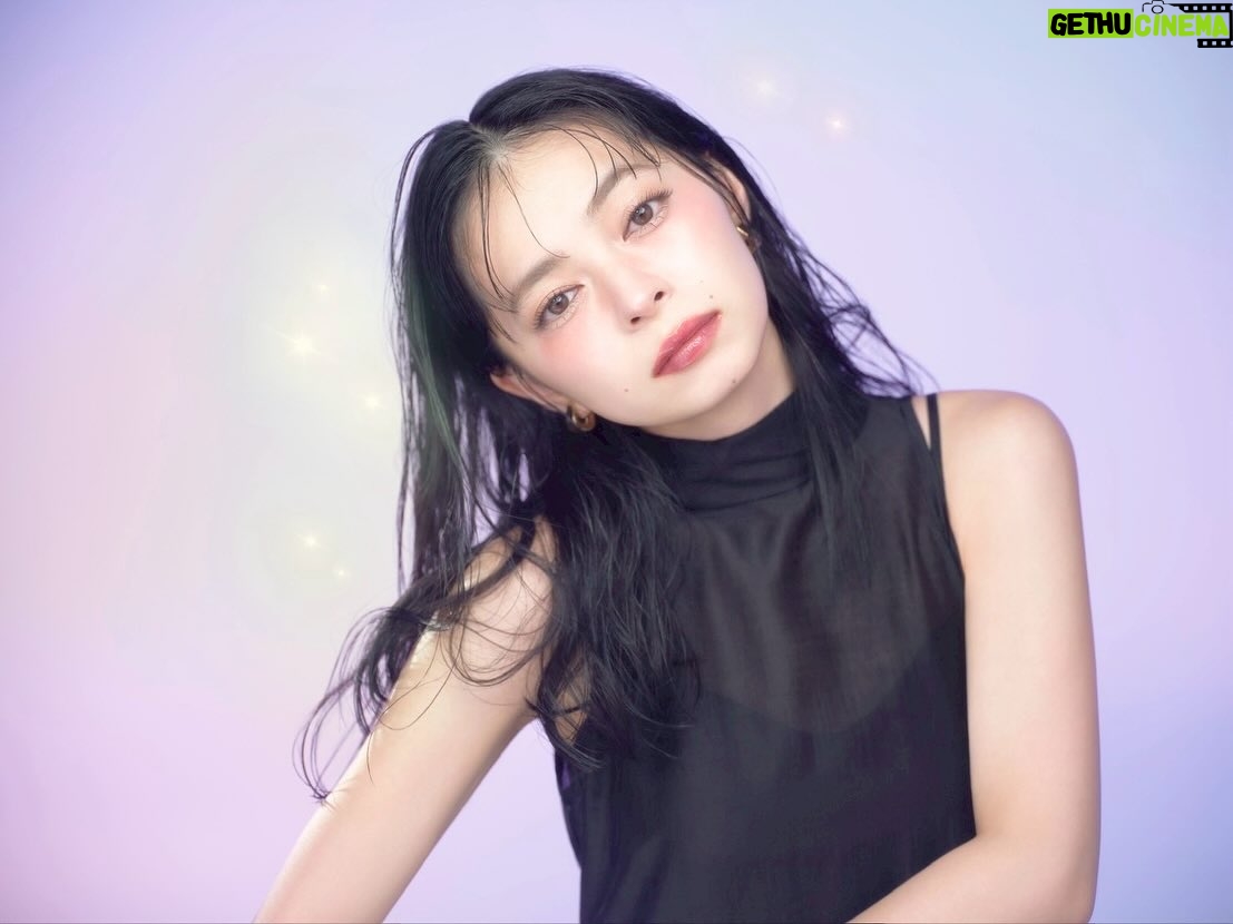 Moe Kamikokuryo - 18.2K Likes - ⁡
⁡
OPERA💄✨️
⁡
⁡
これまで務めさせていただいたOPERAさんの
イメージモデルは今回が最後になります。
⁡
これまで手に取ってくださった皆様に感謝！
そして、あたたかい撮影チームの皆様にも感謝でいっぱいです！
⁡
最後までたくさんの方に届きますように🌙💖
⁡
⁡
#OPERA