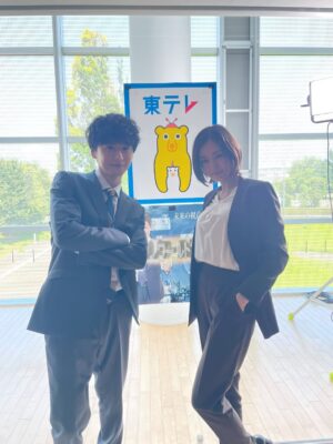 Moemi Katayama Instagram - 🕐
25時、赤坂で Season2
最終話を迎えます！
最後まで見守ってもらえたら嬉しいです
せっかくなのでマネージャーコンビの写真を🧑‍💼🌼

（卓球混合団体W杯の中継により時間の変動があります。）