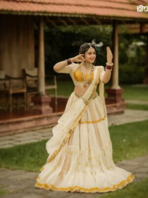 Mokksha Instagram - Happy Onam 🙏❤️
ഓണം 🌺 
ഓണം ഷൂട്ട് 🫶

Photography @arunmohanphotographer 
Styling n designing @shadul__ashique
Mua @jo_makeup_artist 
Costume @iha_designs
Ornaments @golden_cup_rental_jewellery
Drapping @asha_thesareedrapist
Assist @arun_pra.kash_m.u.a
Location partner @kondai_lip_resort
#mokksha #born #queen #onam #shoot #vibes #kerala #love #allepey #kondairesort