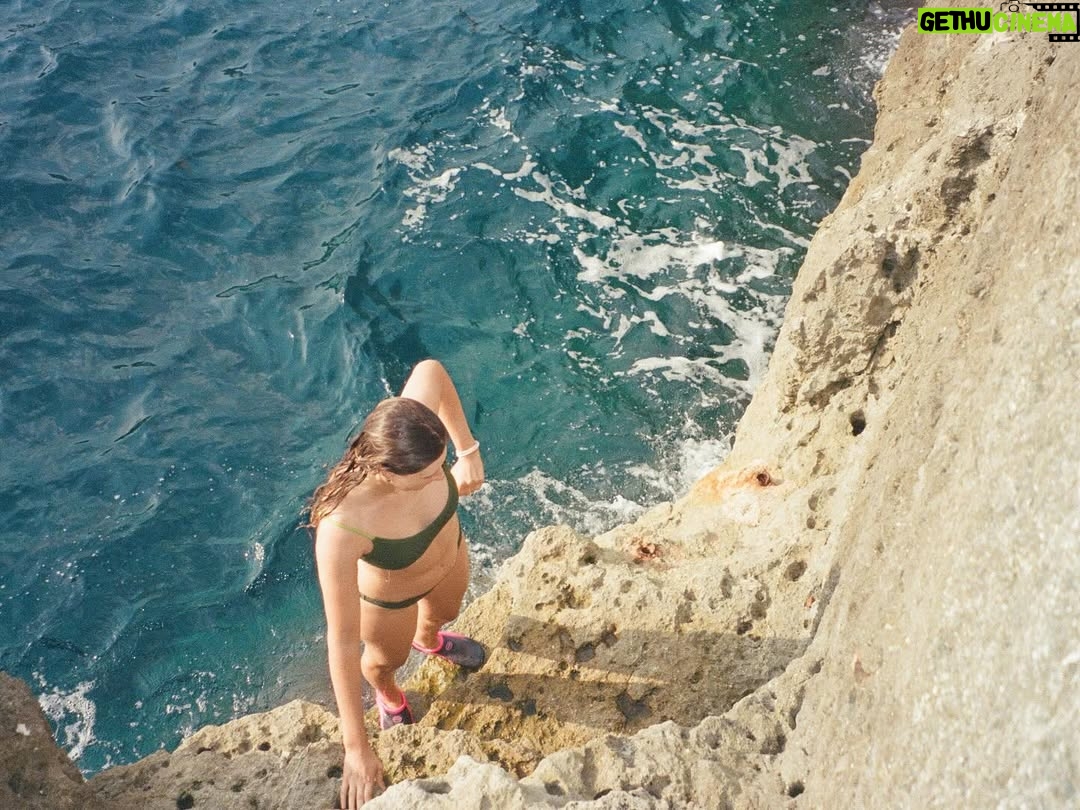 Molly Gordon - 41.5K Likes - summer is over