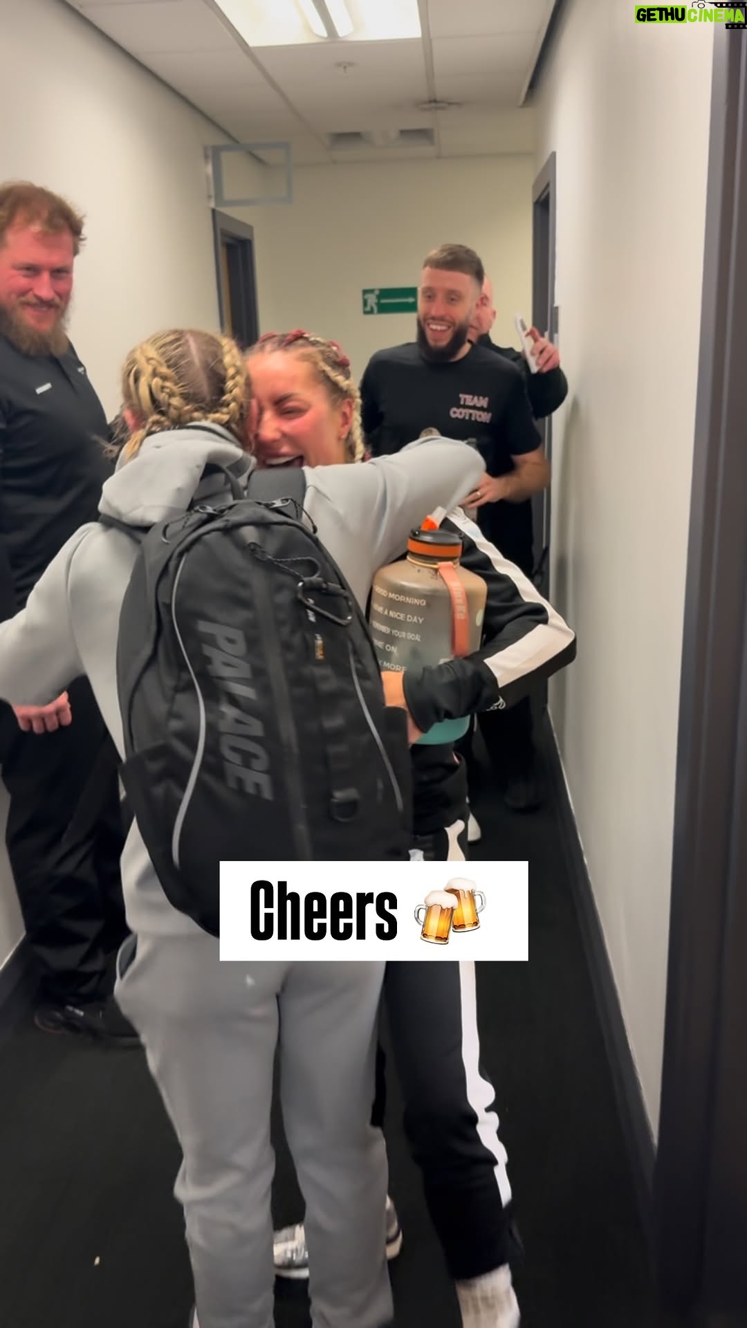 Molly McCann - 13.4K Likes - Post fight bevvie 🍻 @meatballmolly @blondeleo_ 

#McCannCotton #MollyMcCann #WhittakerGavazi