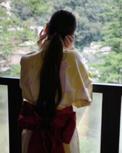 Actress Momo Shitou HD Photos and Wallpapers December 2025