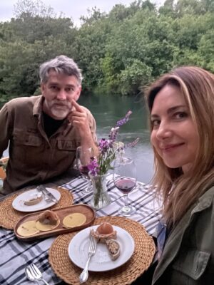 Mónica Godoy Instagram - Flores, invernadero, campo chileno 🎥🌷🌿✨🐴
Gonzalo Guerra, Scarlet Jara… Pía Montero…, les suena? 🤭
@felipebraun1
@hacedordehambre
